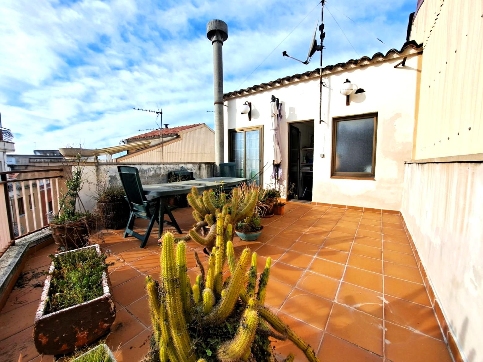 Imagen 3 Casa en venta en Olesa De Montserrat / Zona centre, a prop de la Passió