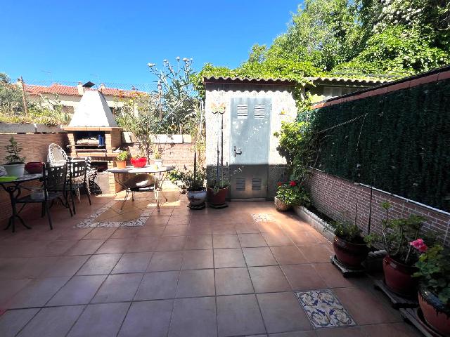 Imagen 2 Inmueble 293974 - Casa en venta en Collbató / Collbató pueblo, céntrica.
