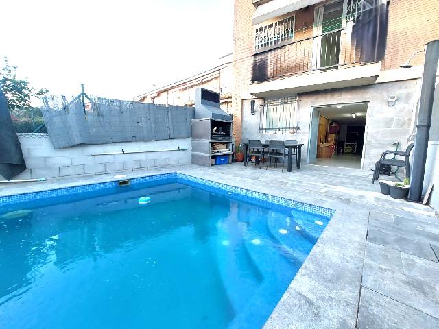Imagen 32 Inmueble 299426 - Casa Adosada en venta en Abrera / Zona casc antic