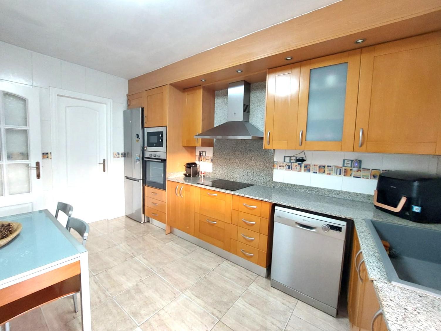 Imagen 12 Casa Adosada en venta en Abrera / Zona casc antic