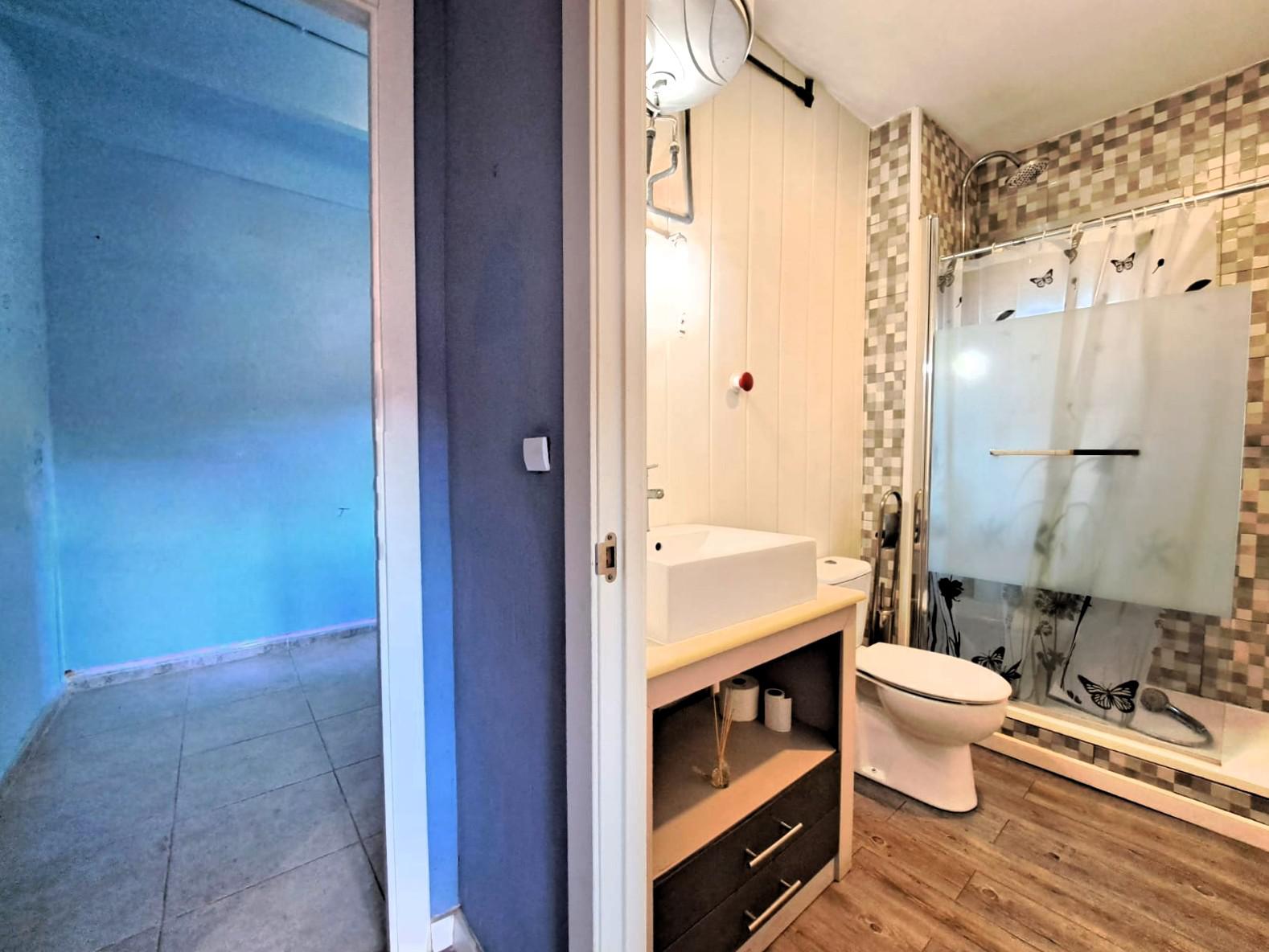 Imagen 19 Piso en venta en Monistrol De Montserrat / Junto Hostal la Barca