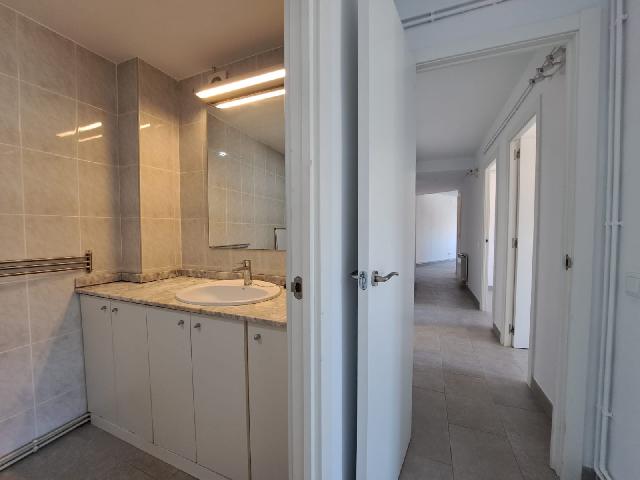 Imagen 27 Inmueble 300006 - Piso en venta en Abrera / Zona centre - Ajuntament