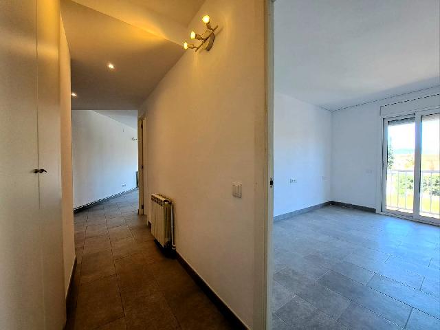 Imagen 15 Inmueble 300006 - Piso en venta en Abrera / Zona centre - Ajuntament
