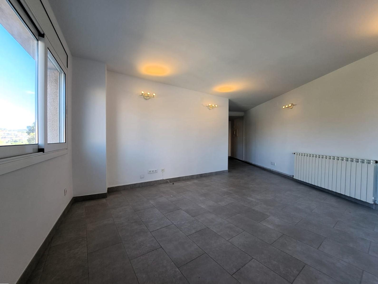 Imagen 5 Piso en venta en Abrera / Zona centre - Ajuntament