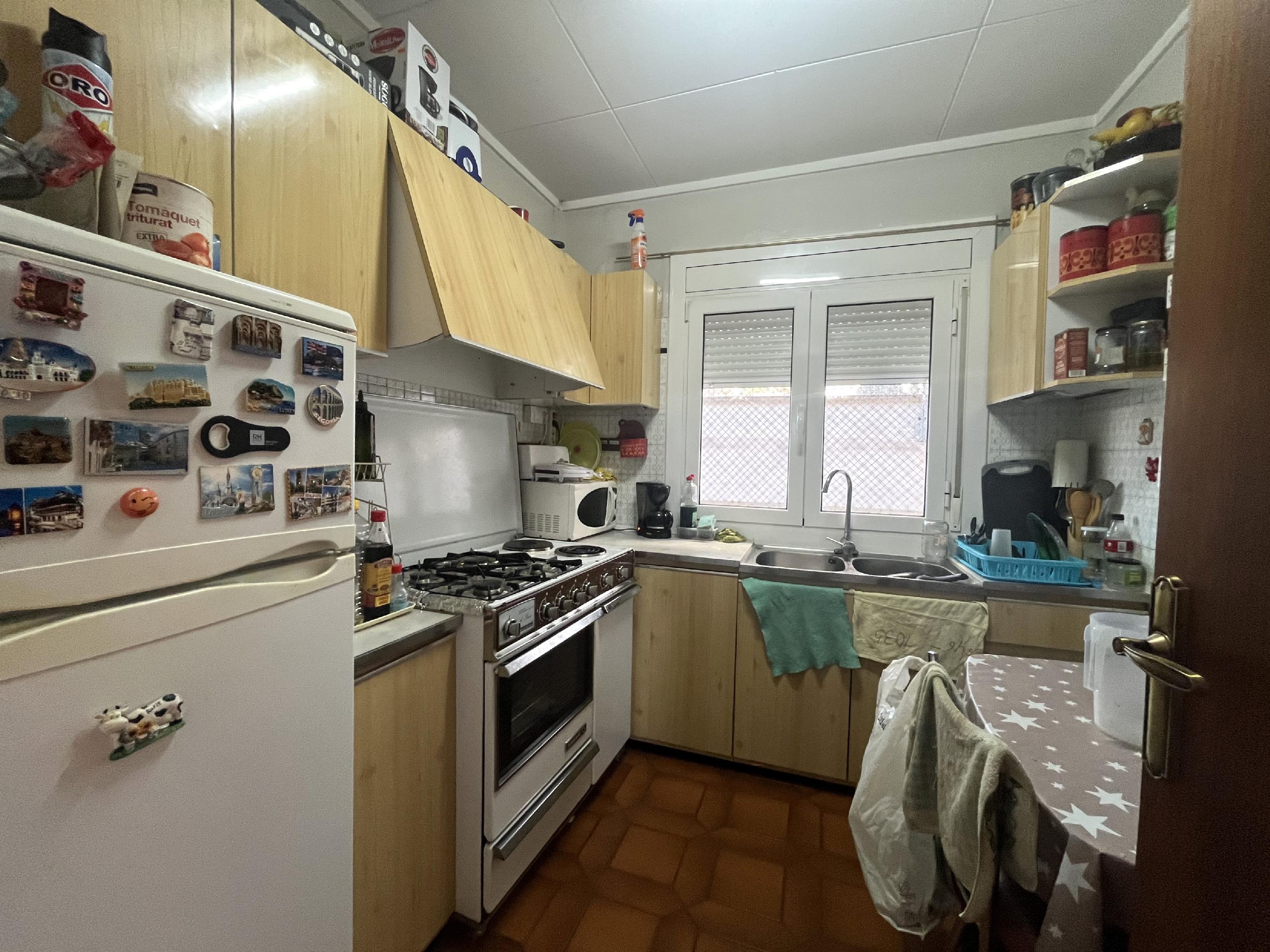 Imagen 26 Casa Pareada en venta en Sant Vicenç De Castellet / Zona deportiva, junto oficina de Correos