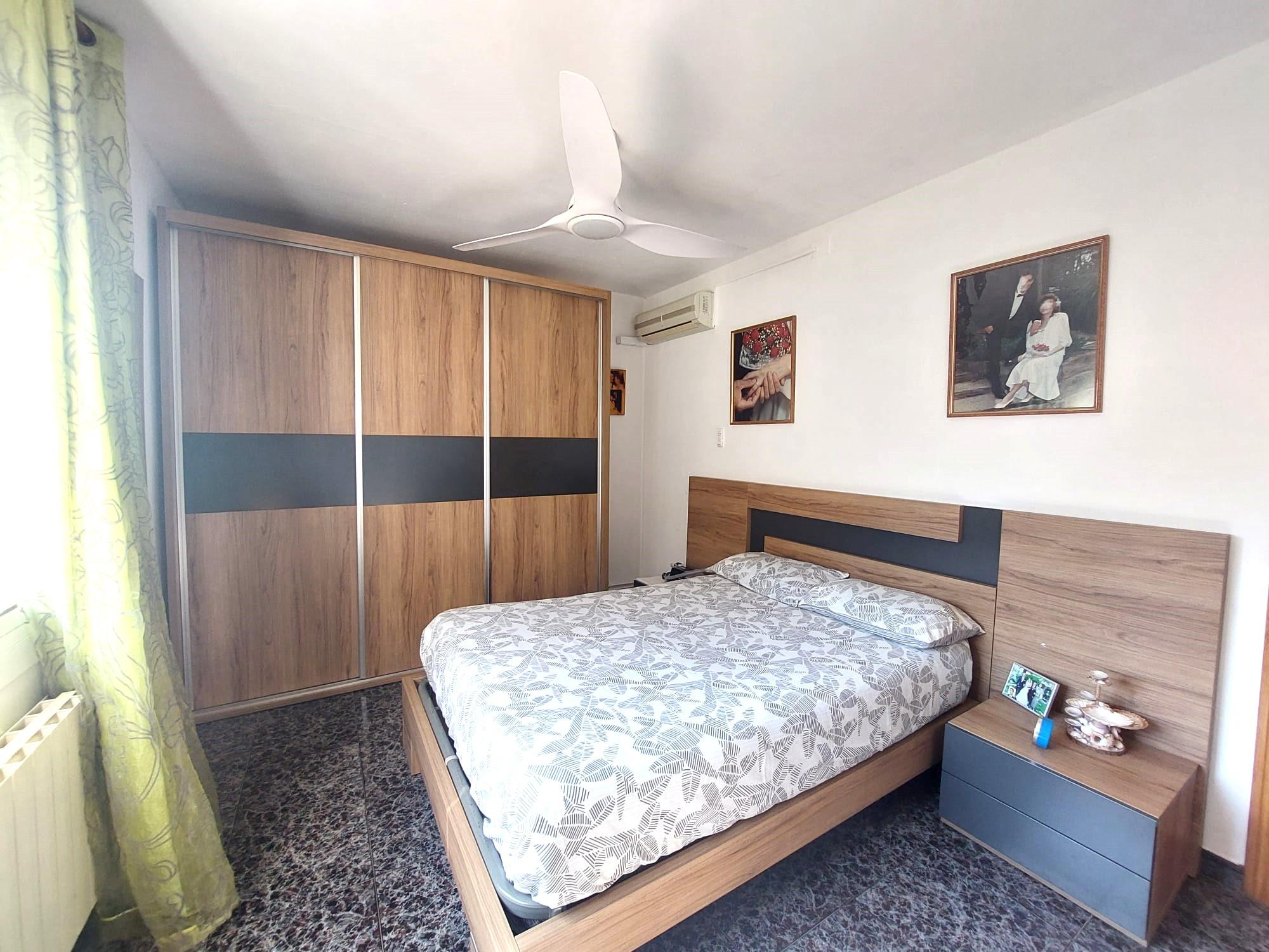 Imagen 16 Casa en venta en Olesa De Montserrat / Cerca del supermercado Dia. 