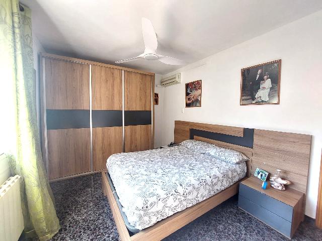 Imagen 16 Inmueble 301548 - Casa en venta en Olesa De Montserrat / Cerca del supermercado Dia. 