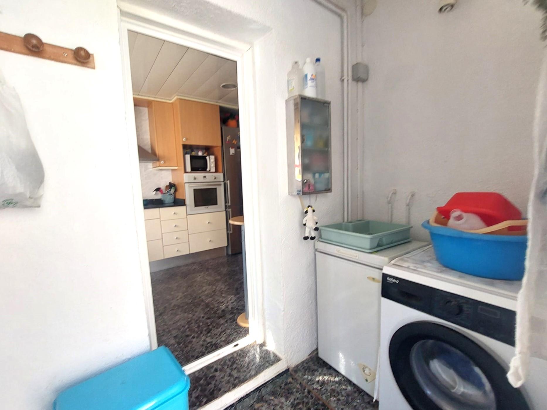 Imagen 11 Casa en venta en Olesa De Montserrat / Cerca del supermercado Dia. 