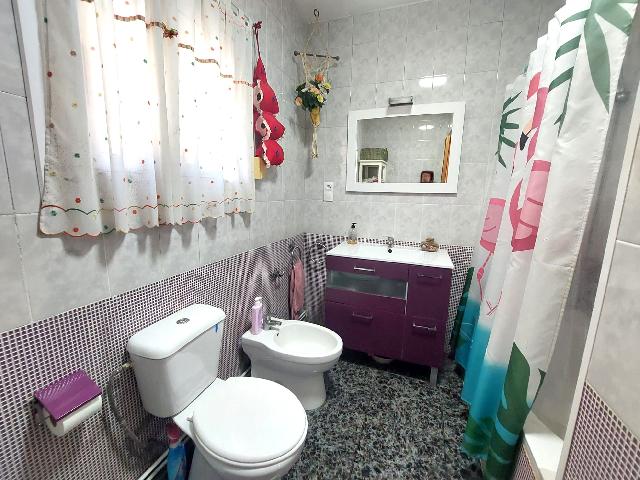 Imagen 20 Inmueble 301548 - Casa en venta en Olesa De Montserrat / Cerca del supermercado Dia. 