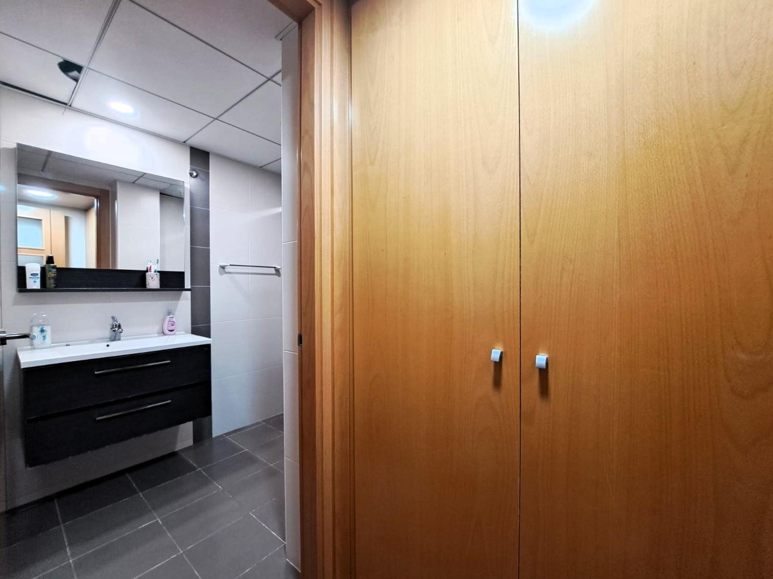 Imagen 11 Piso en venta en Olesa De Montserrat / Cerca de la estación y els Closos