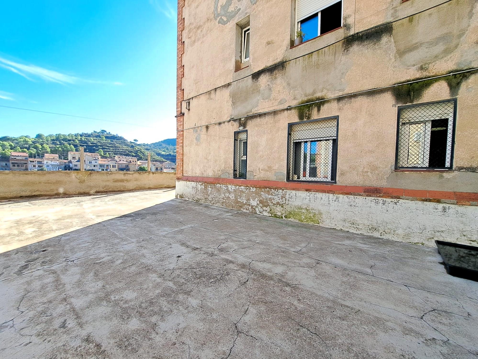 Imagen 20 Piso en venta en Monistrol De Montserrat / Junto Hostal la Barca