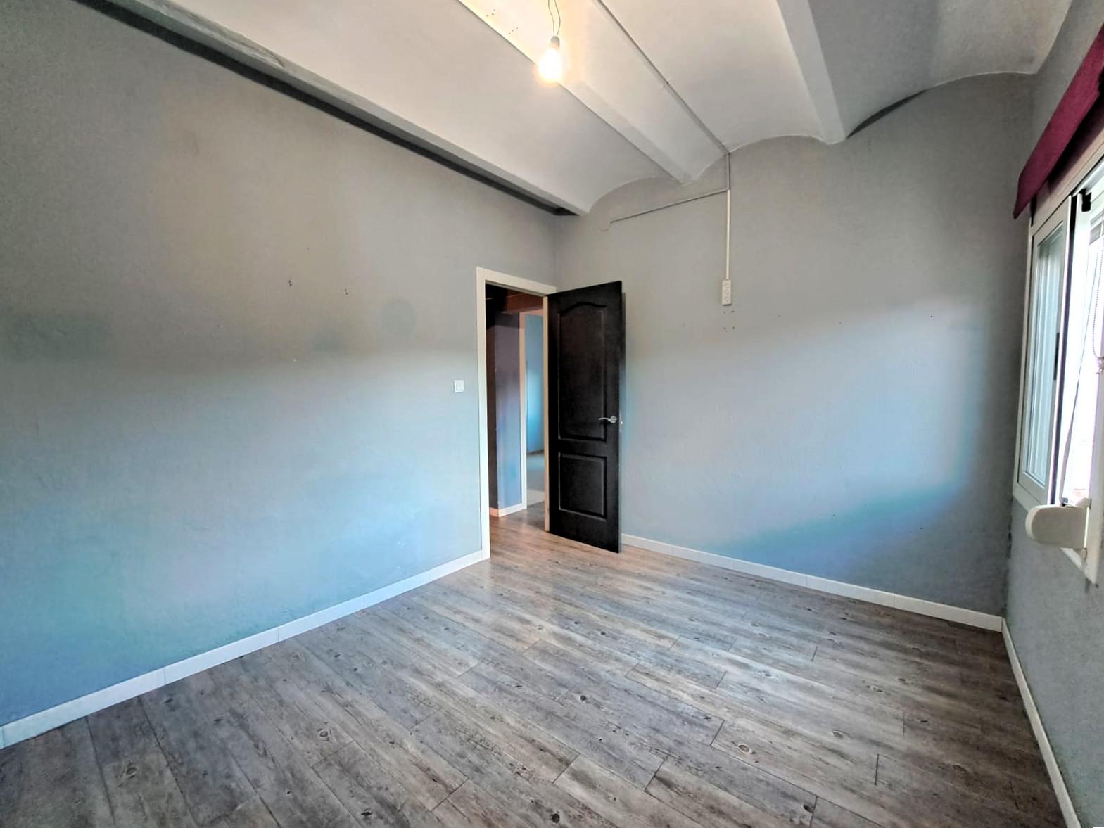 Imagen 3 Piso en venta en Monistrol De Montserrat / Junto Hostal la Barca