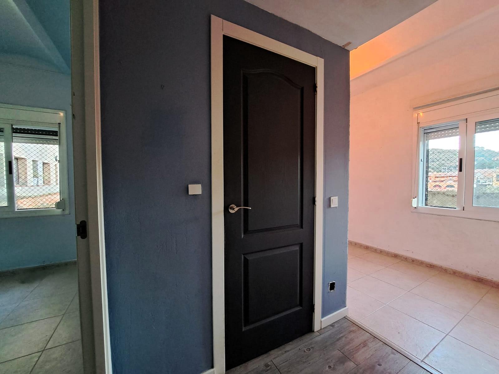 Imagen 9 Piso en venta en Monistrol De Montserrat / Junto Hostal la Barca