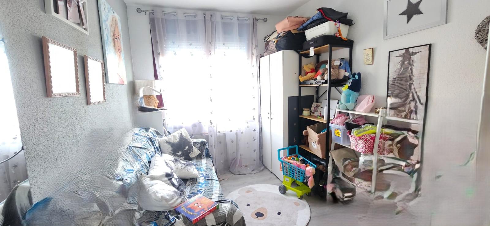 Imagen 9 Piso en venta en Madrid / Cercano al Metro Linea 3 San Fermín -Orcasur. 