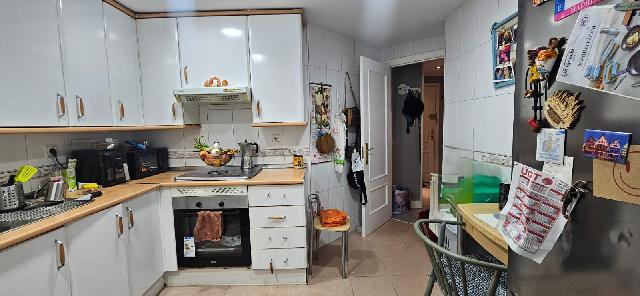 Imagen 12 Inmueble 297983 - Piso en venta en Madrid / Cercano al Metro Linea 3 San Fermín -Orcasur. 