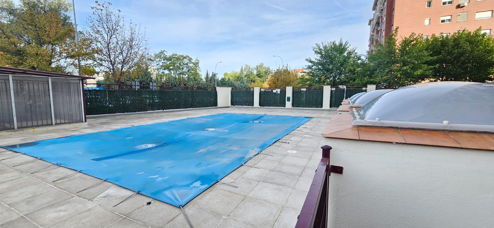 Imagen 19 Piso en venta en Madrid / Cercano al Metro Linea 3 San Fermín -Orcasur. 