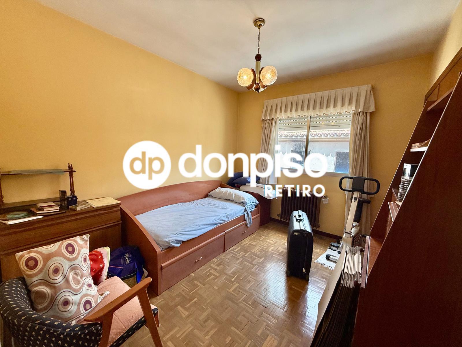 Imagen 20 Piso en venta en Madrid / Muy cerca del Metro de Urgel