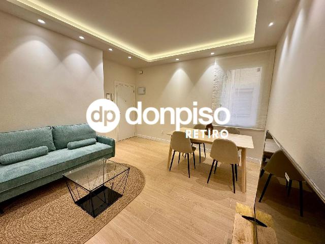 Imagen 1 Inmueble 295144 - Piso en venta en Madrid / Frente a los jardines de Sabatini