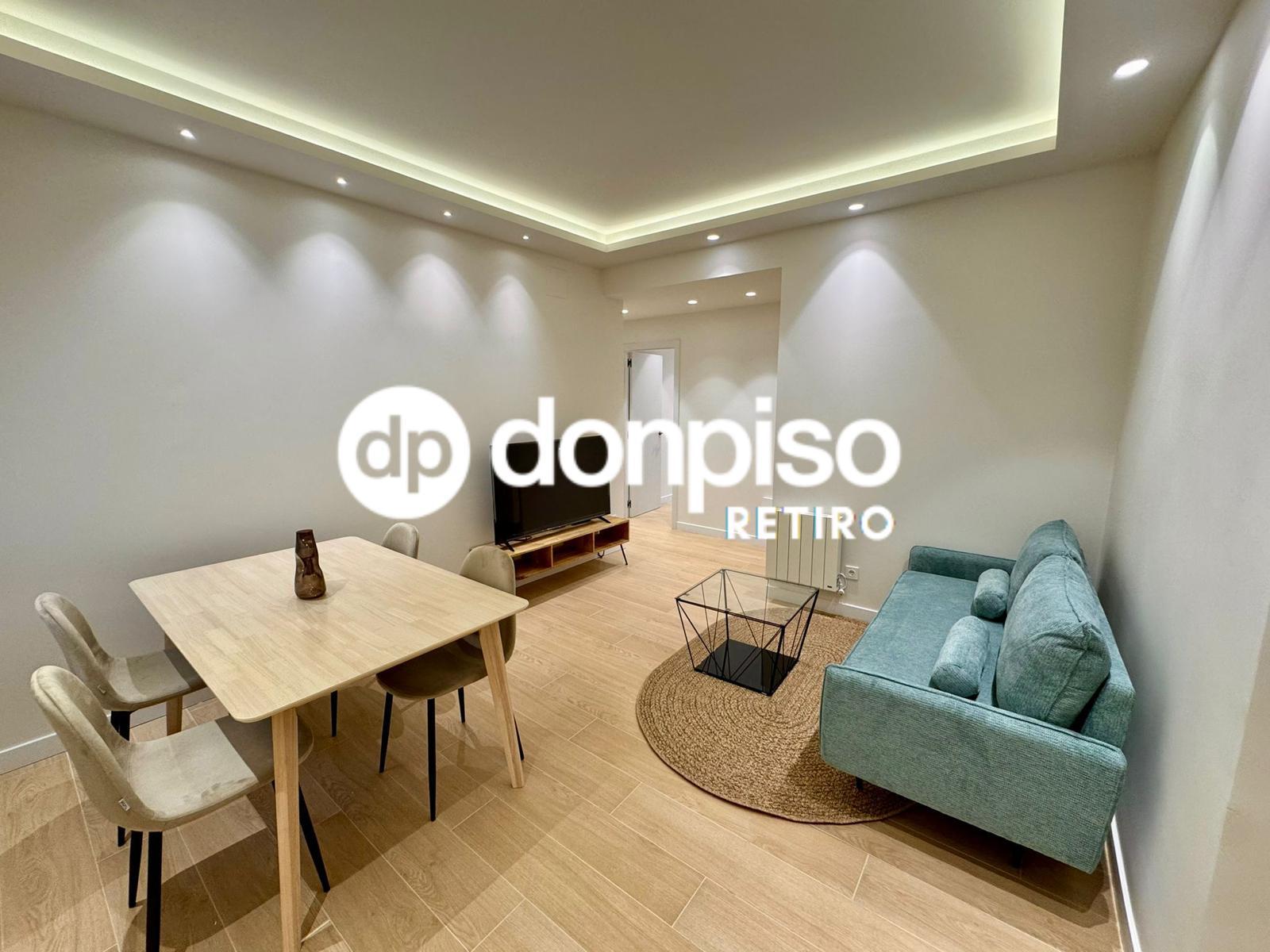 Imagen 2 Piso en venta en Madrid / Frente a los jardines de Sabatini