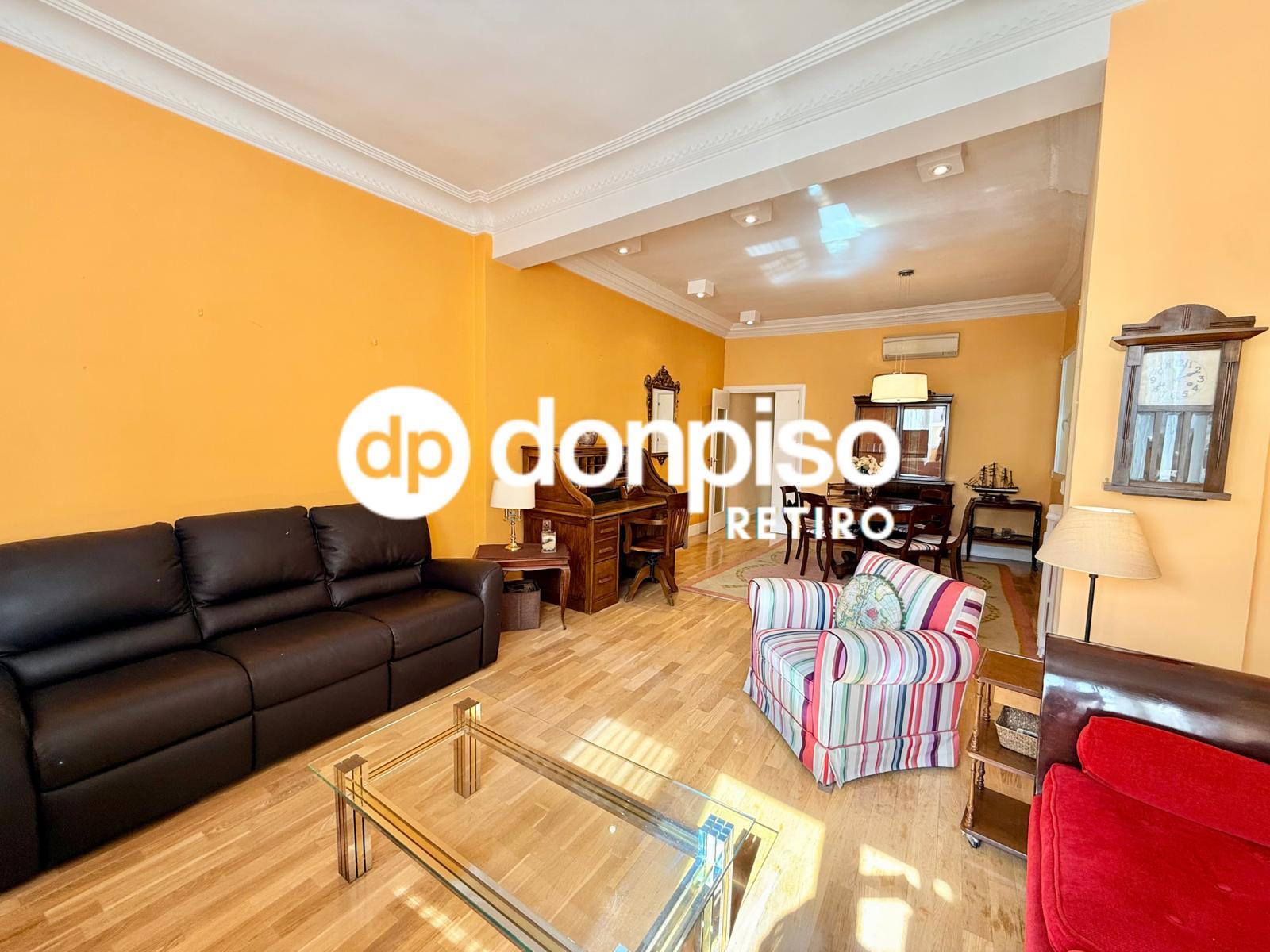 Imagen 1 Piso en venta en Madrid / A pocos pasos de Narváez