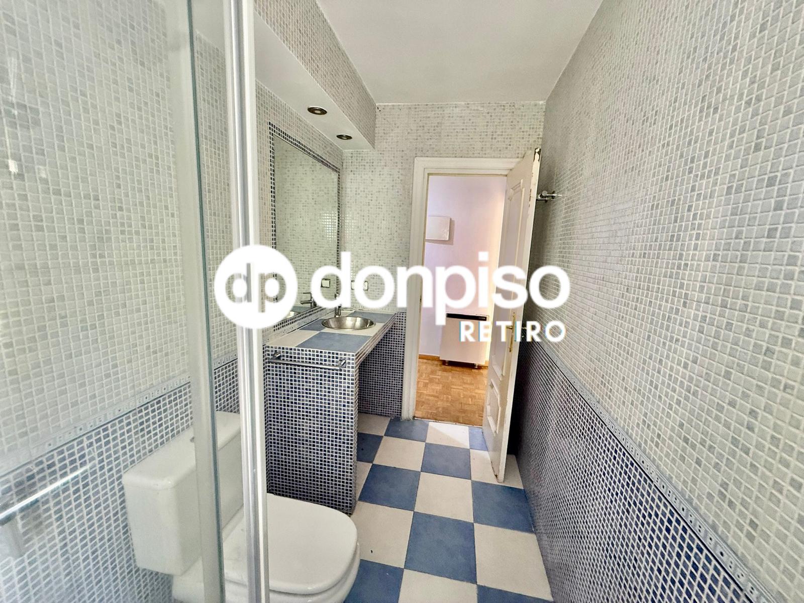 Imagen 30 Piso en venta en Madrid / Cerca del puente de vallecas