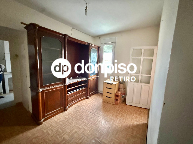 Imagen 1 Inmueble 302157 - Piso en venta en Madrid / A 2min del Metro Palos de la Frontera