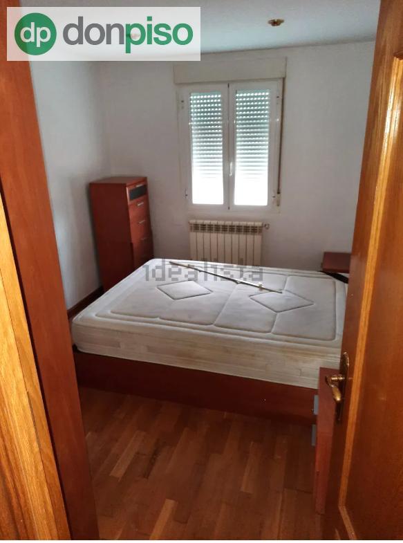 Imagen 4 Piso en venta en Santander / Junto al ascensor que comunica con la calle Alta