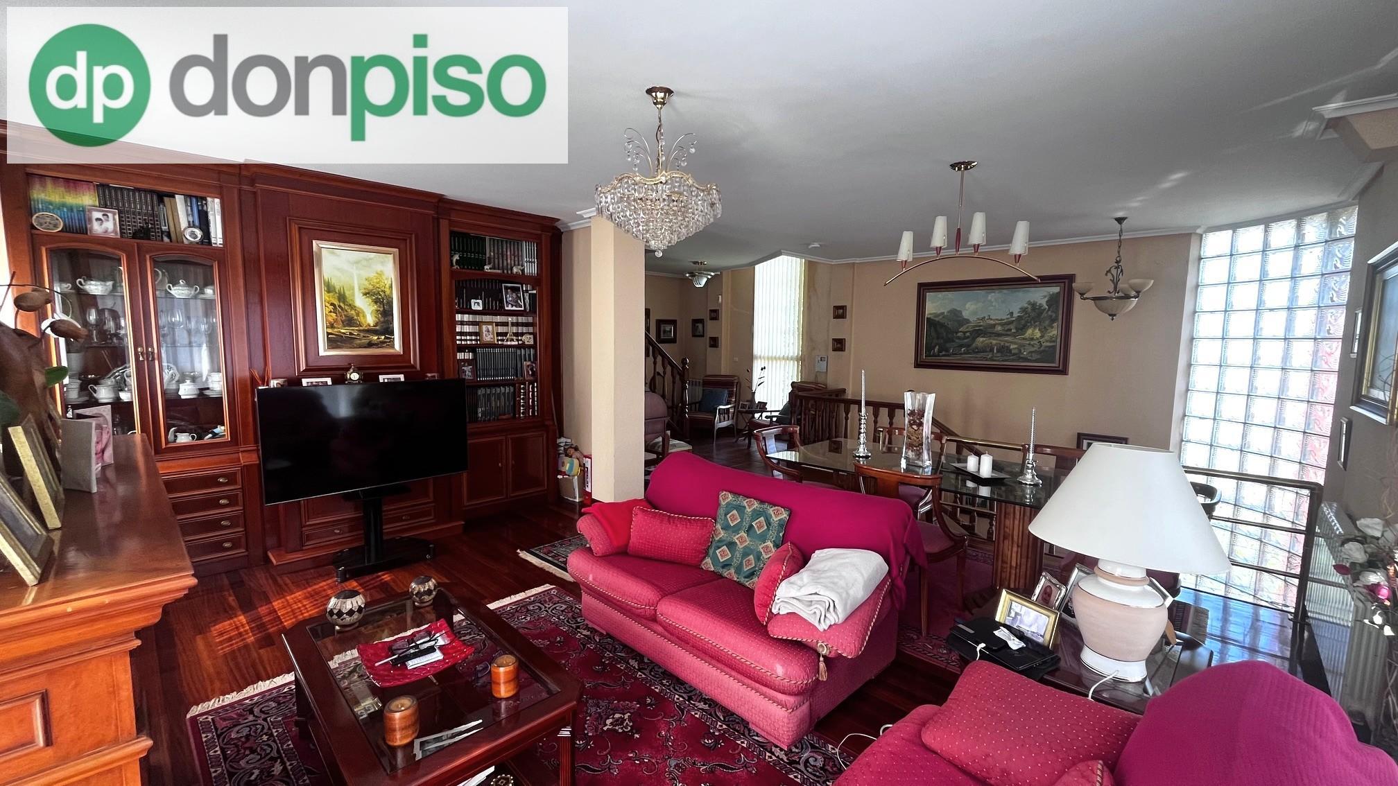 Imagen 3 Casa Aislada en venta en Santander / Frente al Pctcan y al lado del Cementerio