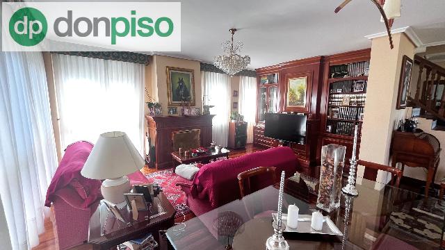 Imagen 5 Inmueble 296931 - Casa Aislada en venta en Santander / Frente al Pctcan y al lado del Cementerio