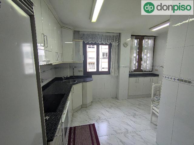 Imagen 16 Inmueble 298454 - Piso en venta en Santander / A pocos minutos de Plaza de Numancia 