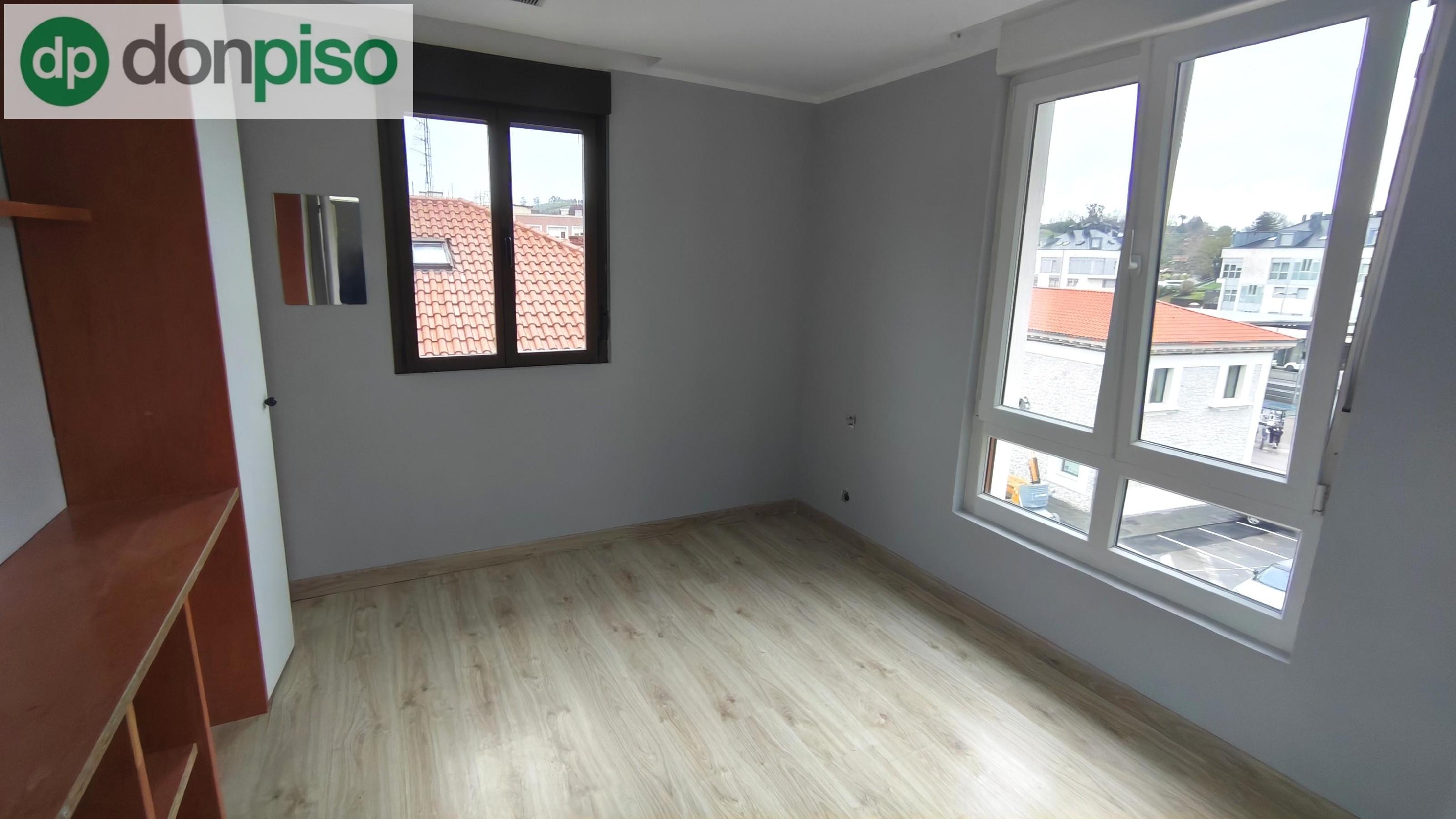 Imagen 17 Piso en venta en Torrelavega / Frente al Parque de la Llama 
