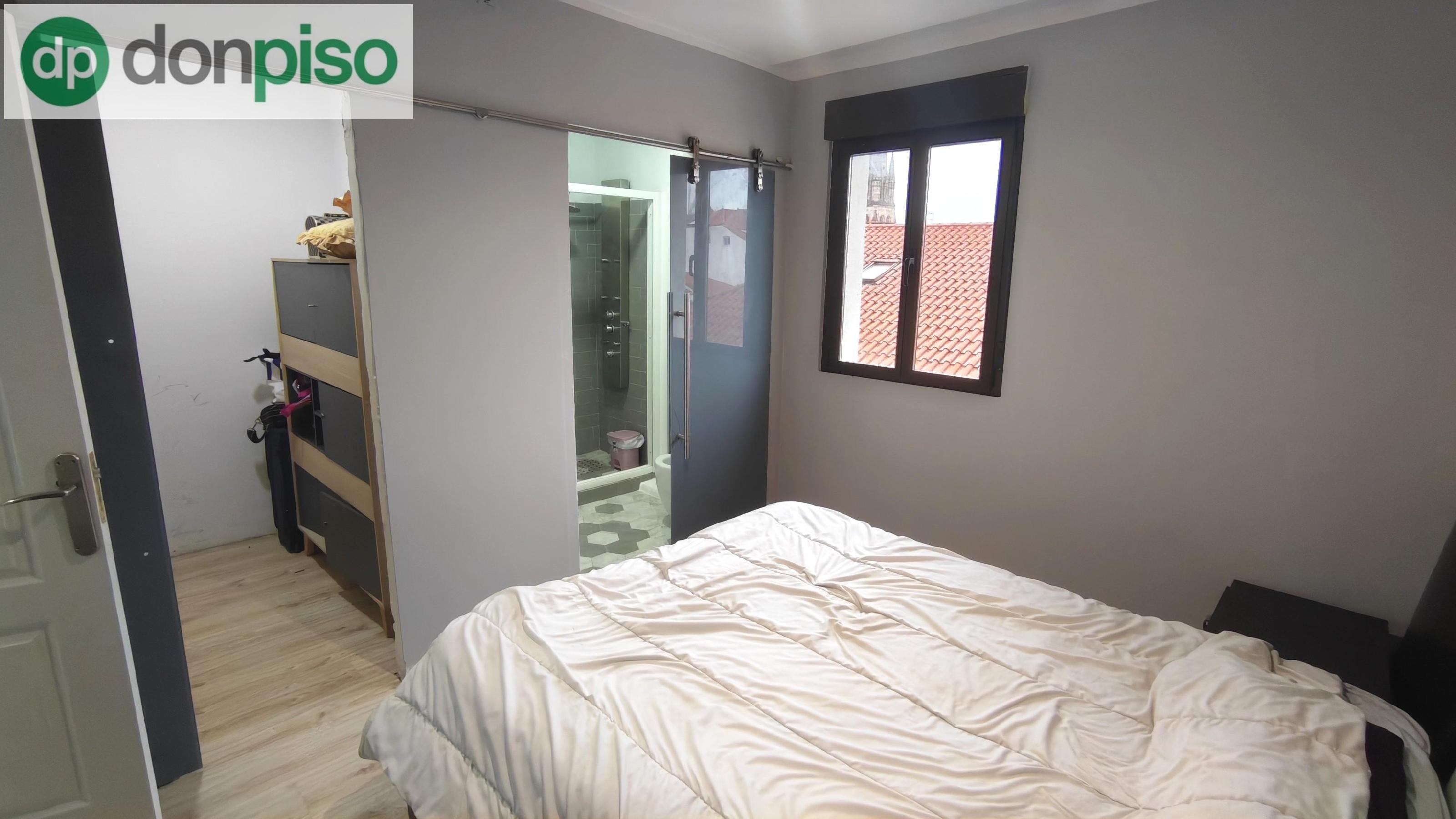 Imagen 11 Piso en venta en Torrelavega / Frente al Parque de la Llama 