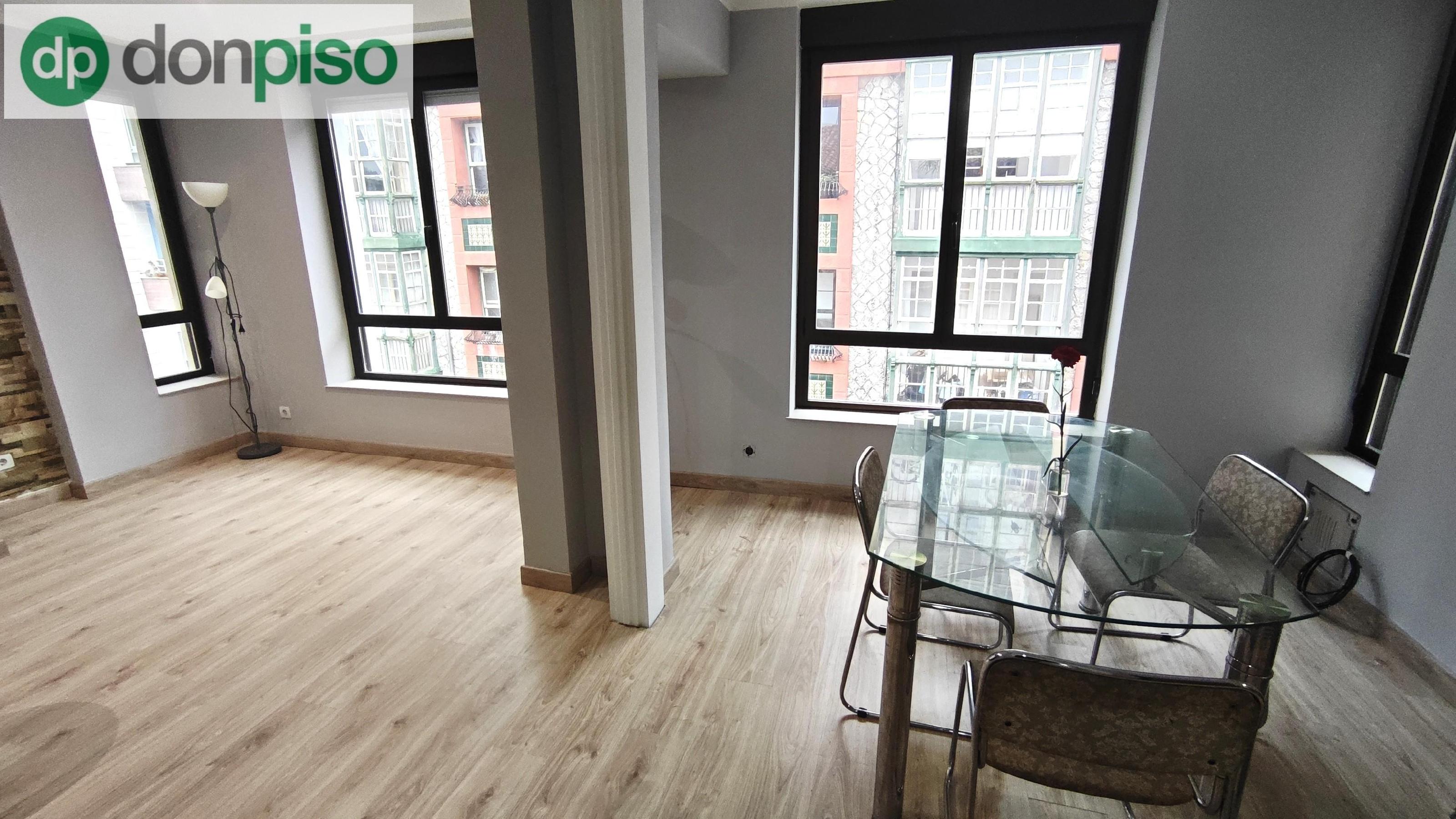 Imagen 2 Piso en venta en Torrelavega / Frente al Parque de la Llama 