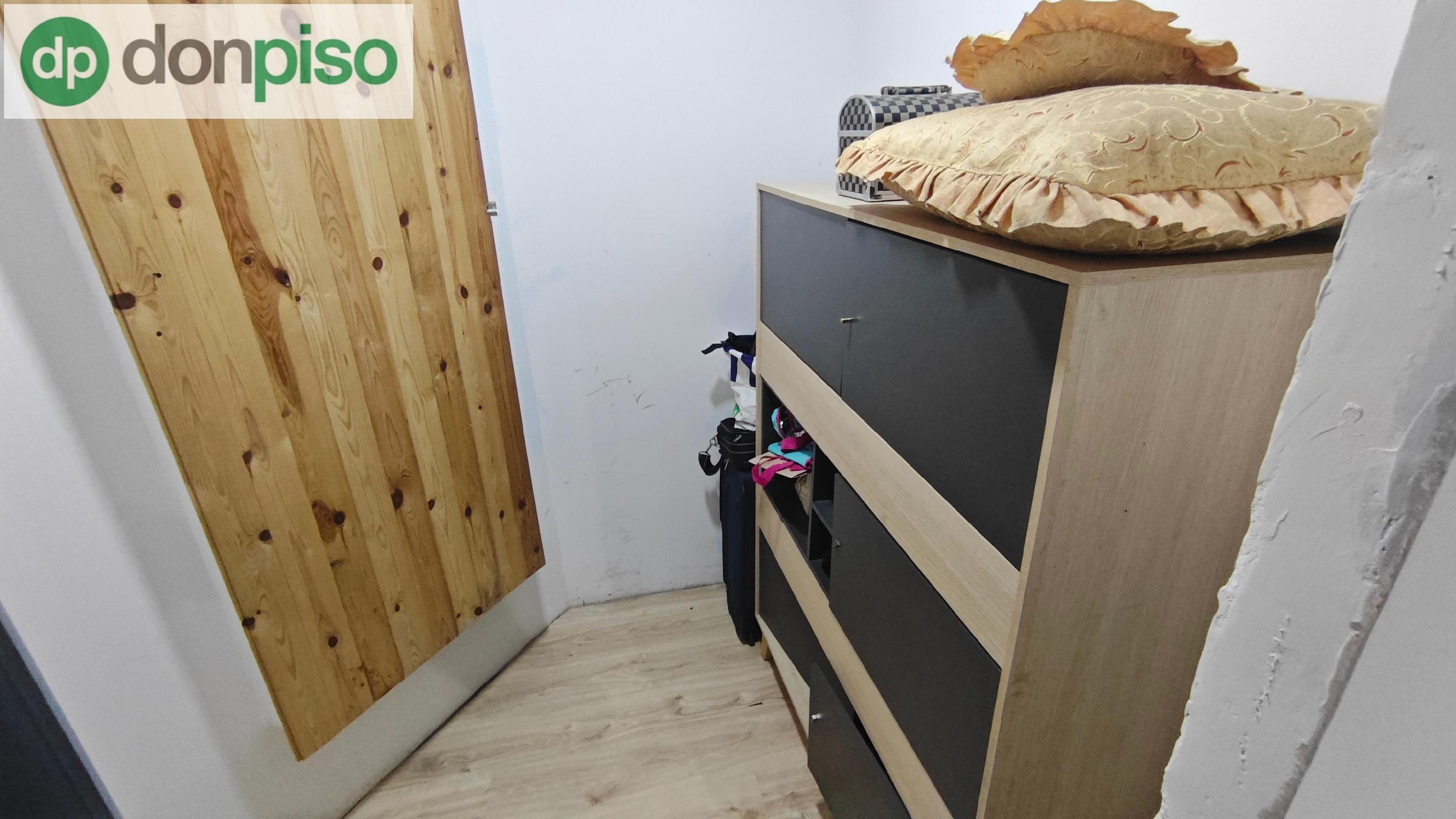 Imagen 13 Piso en venta en Torrelavega / Frente al Parque de la Llama 