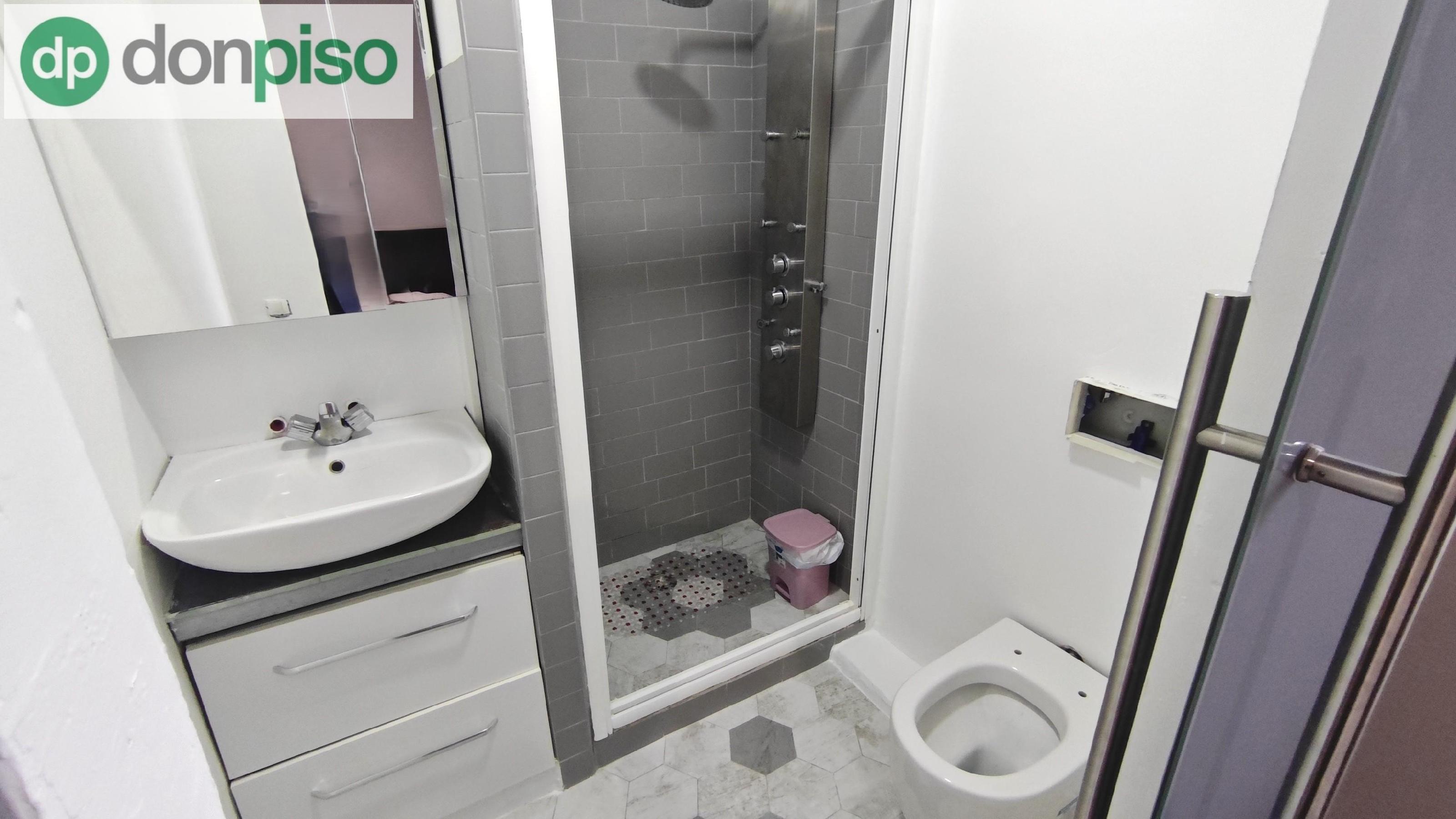 Imagen 12 Piso en venta en Torrelavega / Frente al Parque de la Llama 