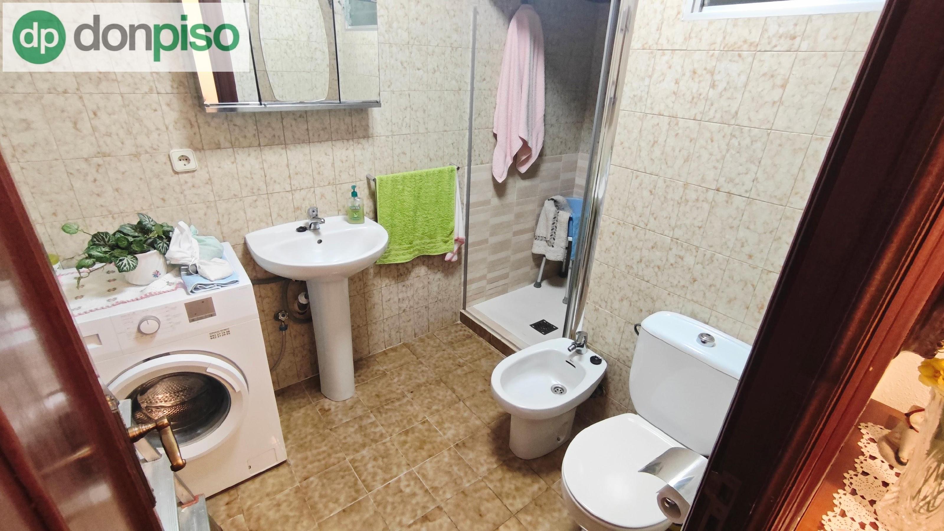 Imagen 13 Piso en venta en Santander / Cerca de la Plaza de Numancia 