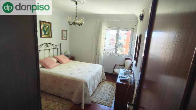 Imagen 5 Inmueble 301619 - Piso en venta en Santander / Cerca de la Plaza de Numancia 