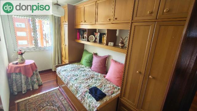 Imagen 8 Inmueble 301619 - Piso en venta en Santander / Cerca de la Plaza de Numancia 