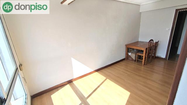 Imagen 4 Inmueble 301769 - Piso en venta en Santander / Cerca del Parque de la Marga