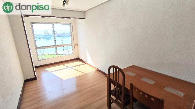 Imagen 3 Inmueble 301769 - Piso en venta en Santander / Cerca del Parque de la Marga