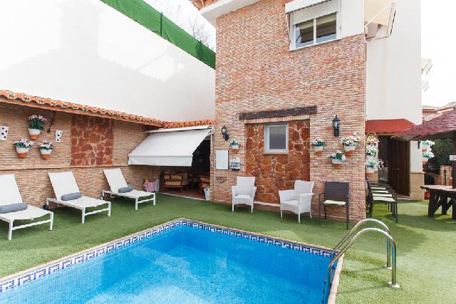 Imagen 3 Inmueble 246704 - Casa Pareada en venta en Granada / Ctra Sierra Nevada