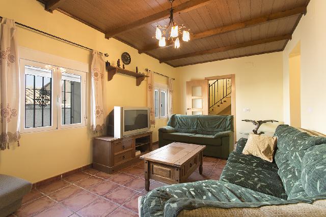 Imagen 2 Inmueble 251893 - Casa en venta en Alamedilla / Cerca de la Parroquia de la Anunciación