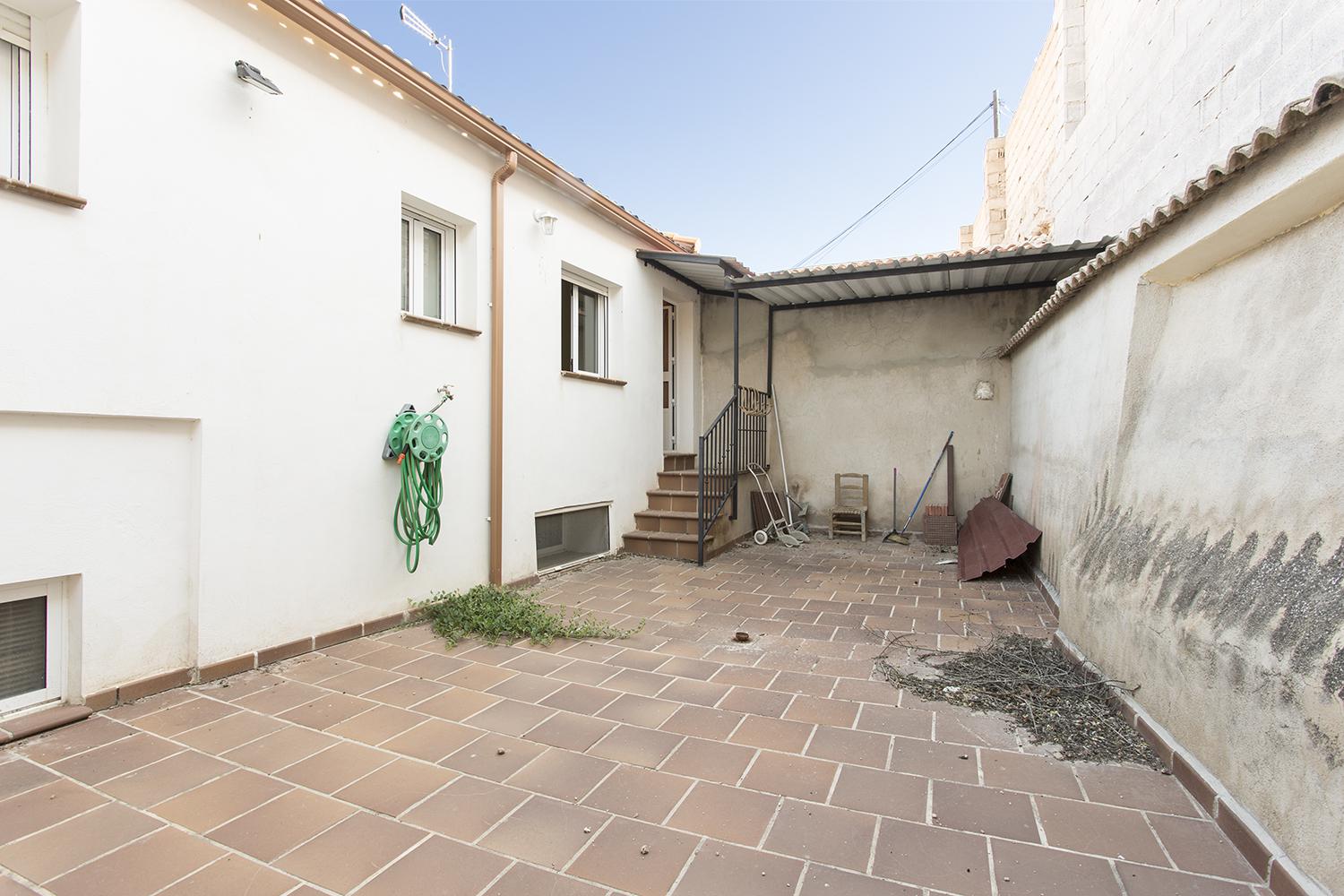 Imagen 21 Casa en venta en Alamedilla / Cerca de la Parroquia de la Anunciación