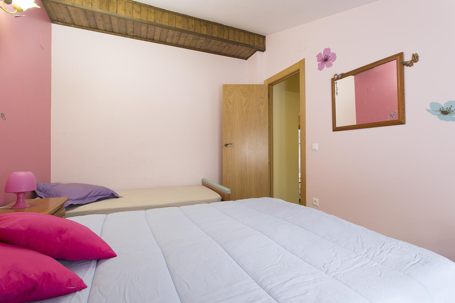 Imagen 12 Casa en venta en Alamedilla / Cerca de la Parroquia de la Anunciación