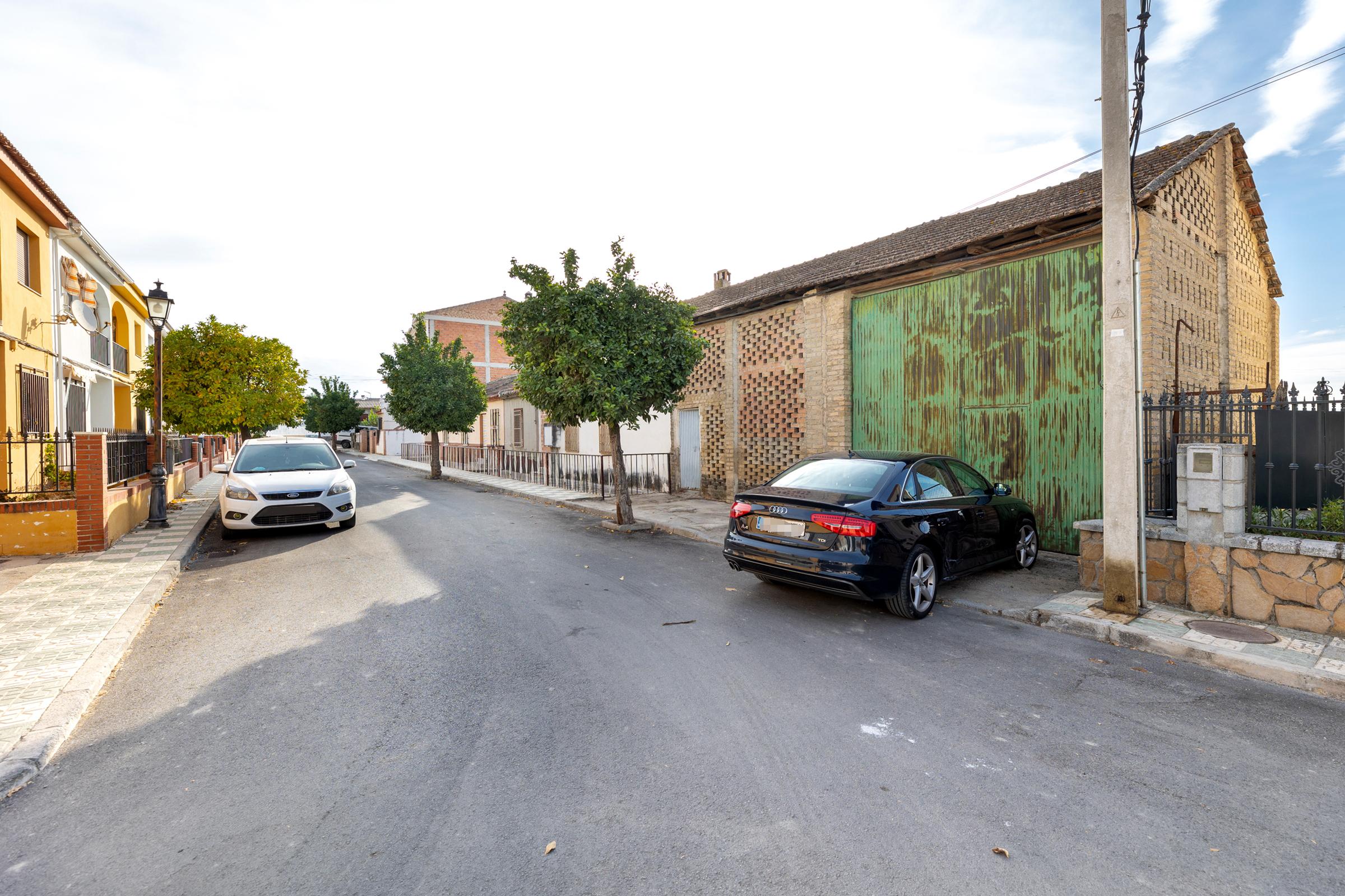 Imagen 25 Casa Pareada en venta en Fuente Vaqueros / Cerca del Ayuntamiento