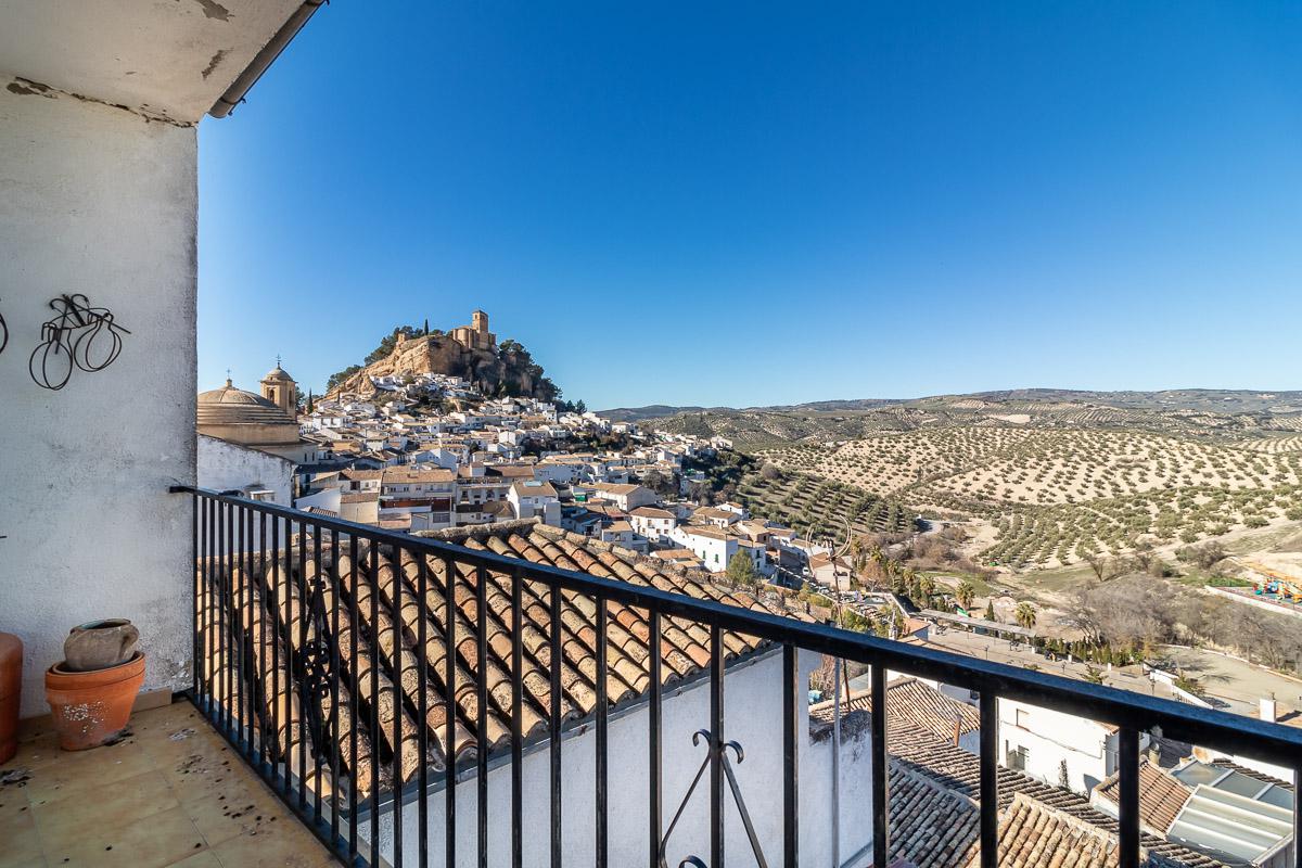 Imagen 14 Piso en venta en Montefrío / Al lado del Ayuntamiento