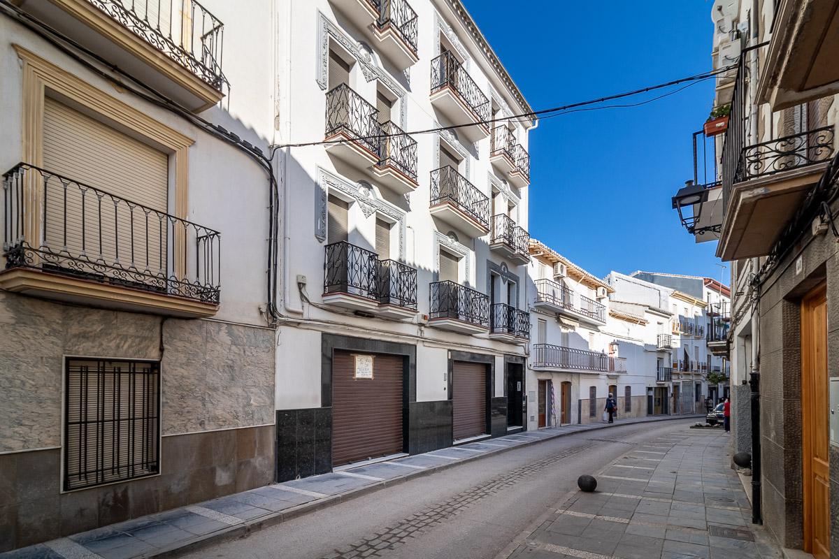Imagen 25 Piso en venta en Montefrío / Al lado del Ayuntamiento