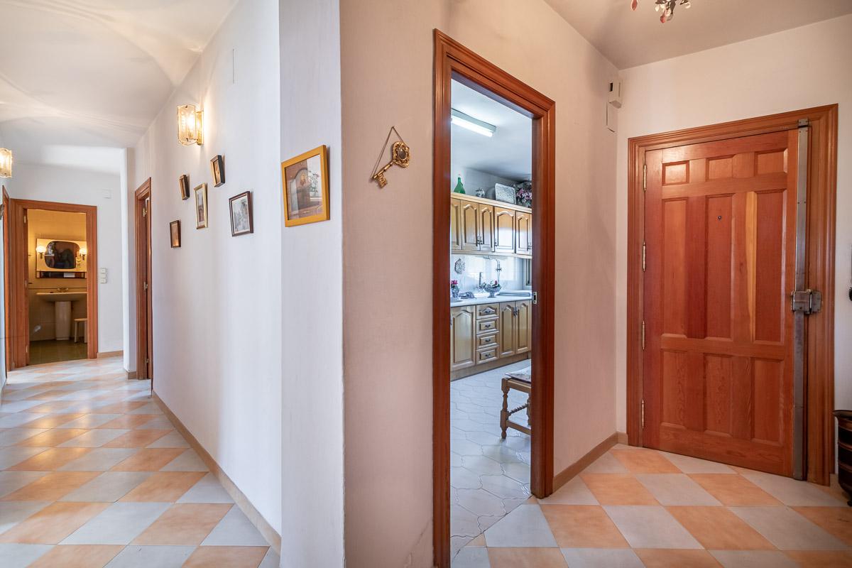 Imagen 23 Piso en venta en Montefrío / Al lado del Ayuntamiento