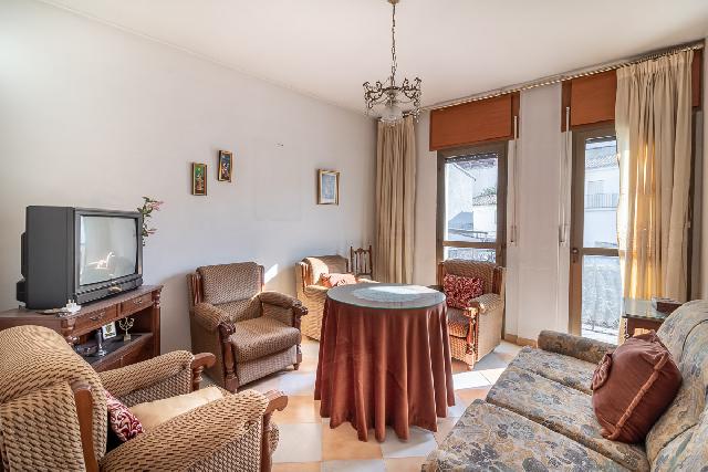 Imagen 15 Inmueble 256187 - Piso en venta en Montefrío / Al lado del Ayuntamiento