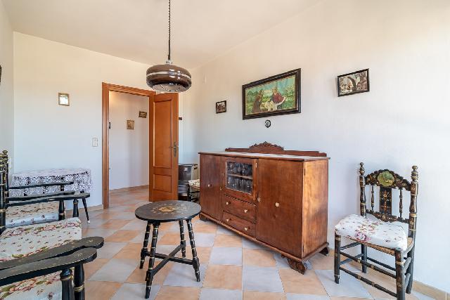 Imagen 12 Inmueble 256187 - Piso en venta en Montefrío / Al lado del Ayuntamiento